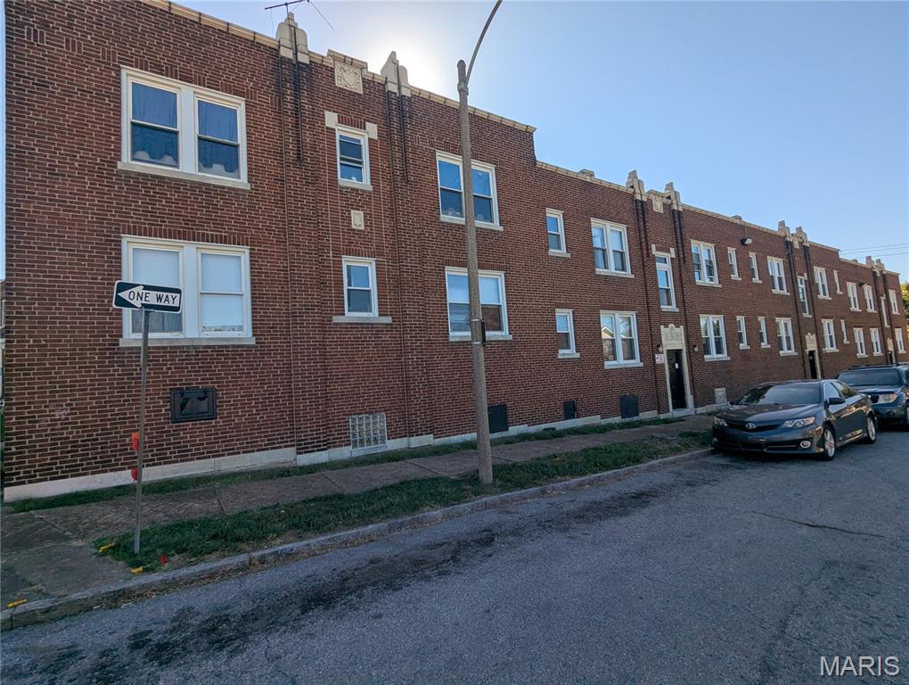 Grand Gravois Park - Residential Income