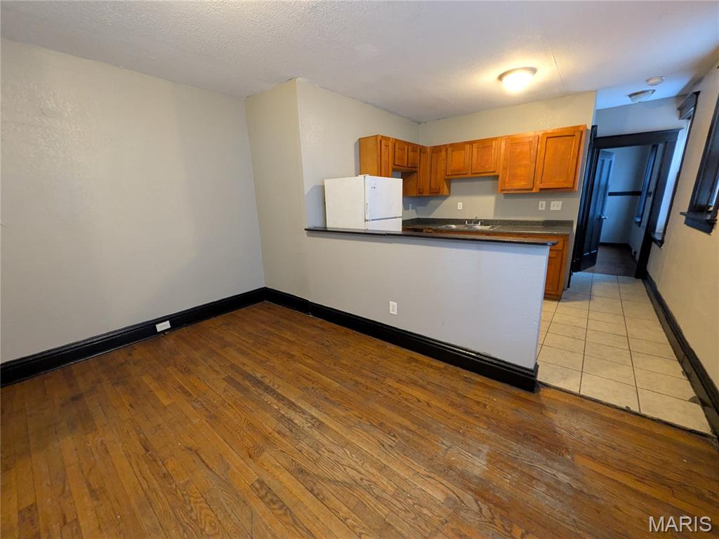 Grand Gravois Park - Residential Income