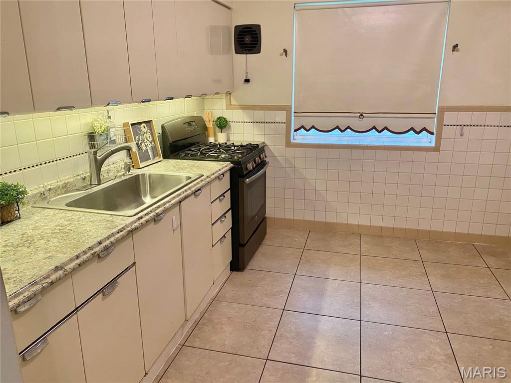 Winfield Terrace 2 - Residential