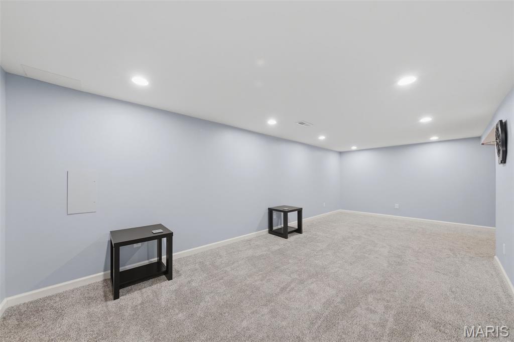 Crest Aire 2 - Residential