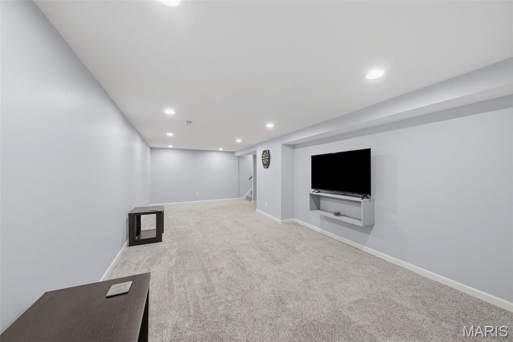 Crest Aire 2 - Residential