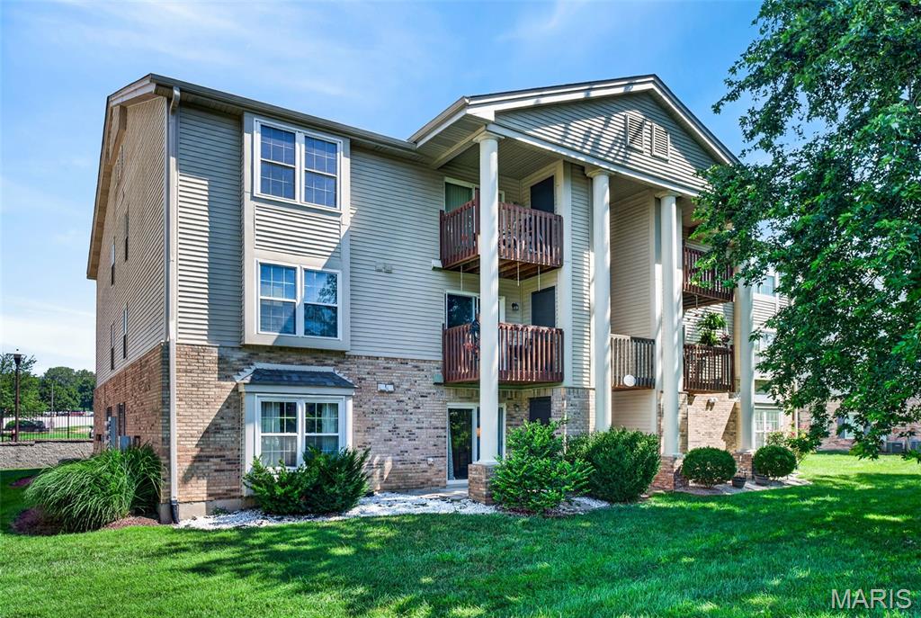 Carriage Parc Condo 1st Amd - Residential
