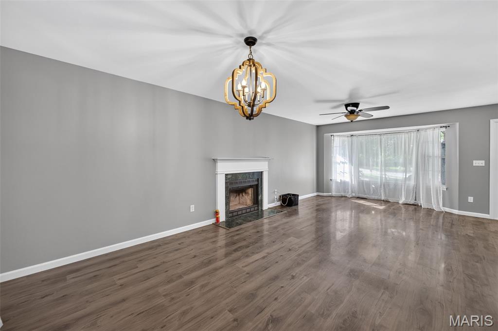 At Windingcreek Estate 5th Add - Residential