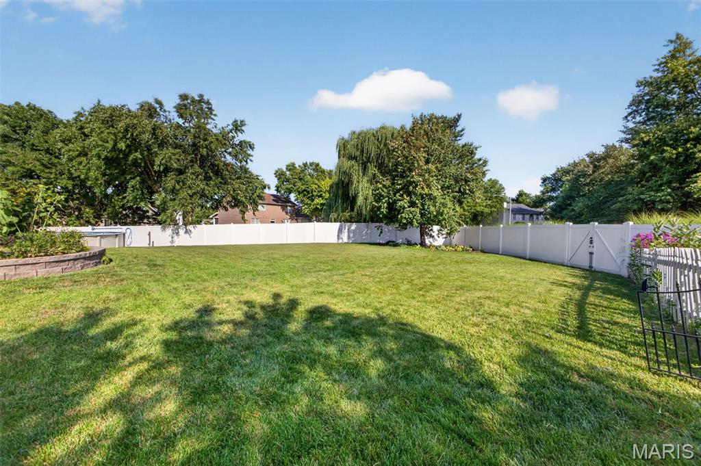 At Windingcreek Estate 5th Add - Residential