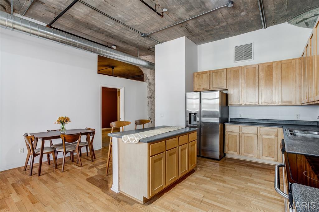 Annex Lofts Condo - Residential