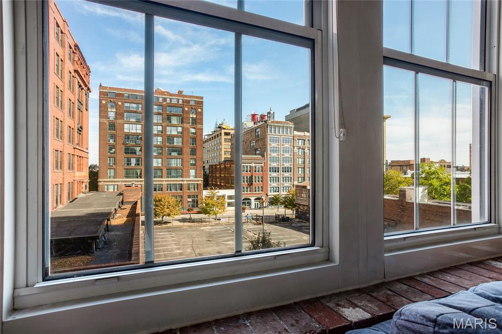 Annex Lofts Condo - Residential
