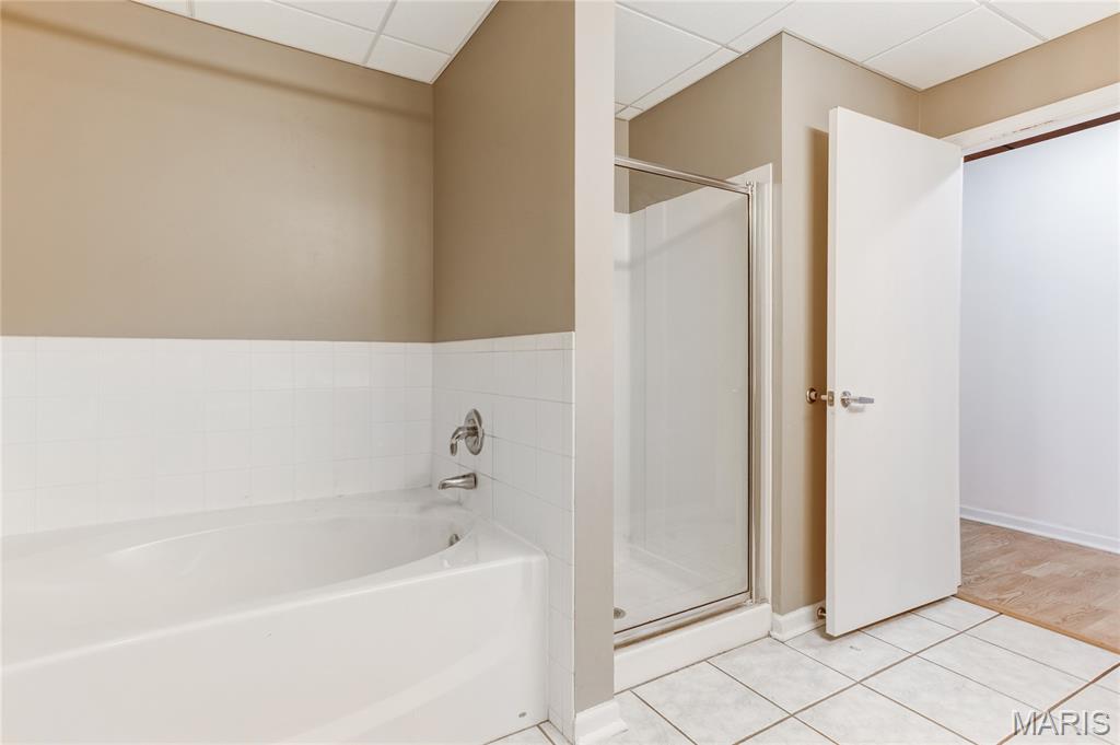 Annex Lofts Condo - Residential