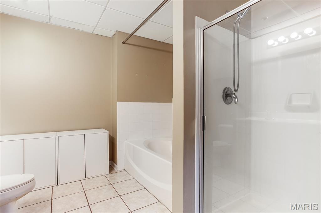 Annex Lofts Condo - Residential