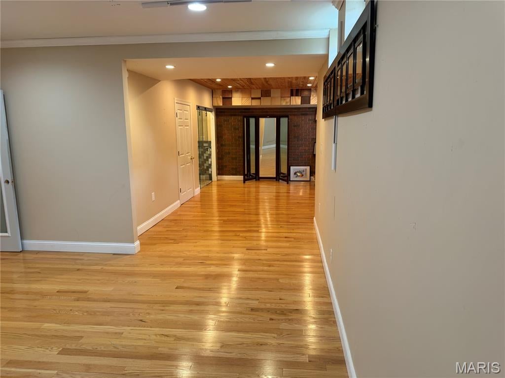 Manderleigh Of Town & Country One - Residential Lease