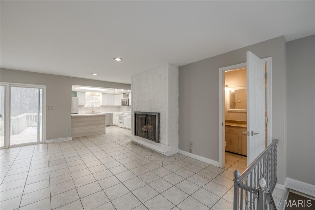 Lake St Louis - Residential