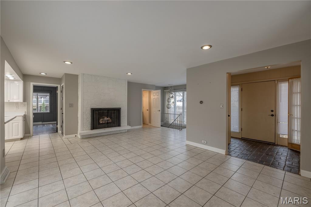 Lake St Louis - Residential