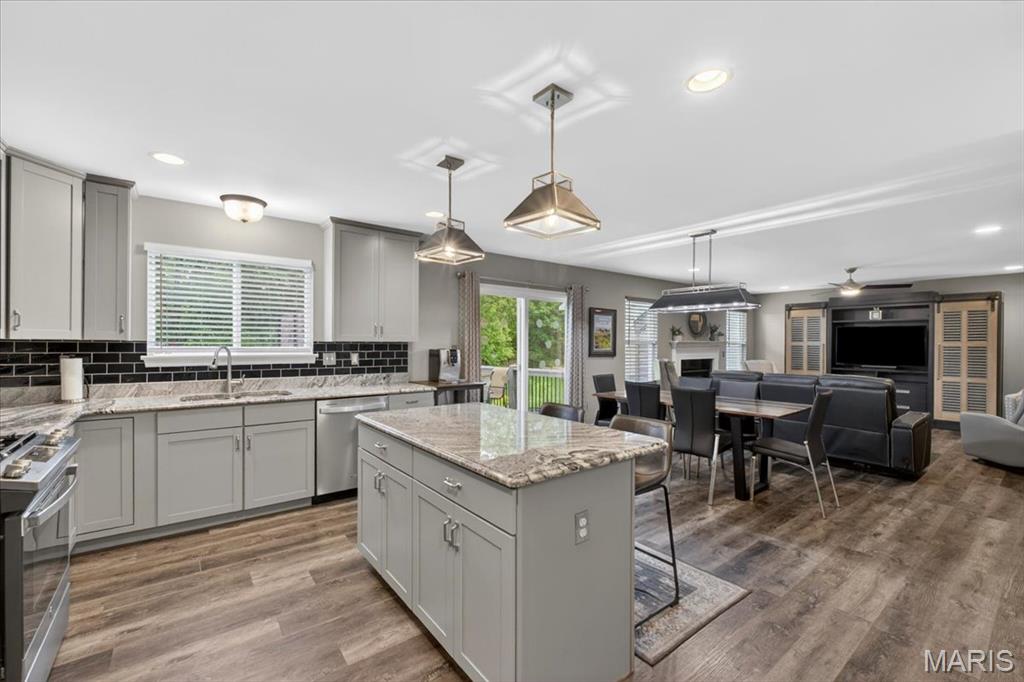 Tuscan Vly Estates Ph One - Residential