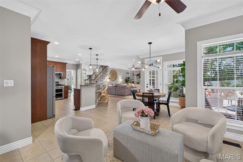 Angies Court - Residential