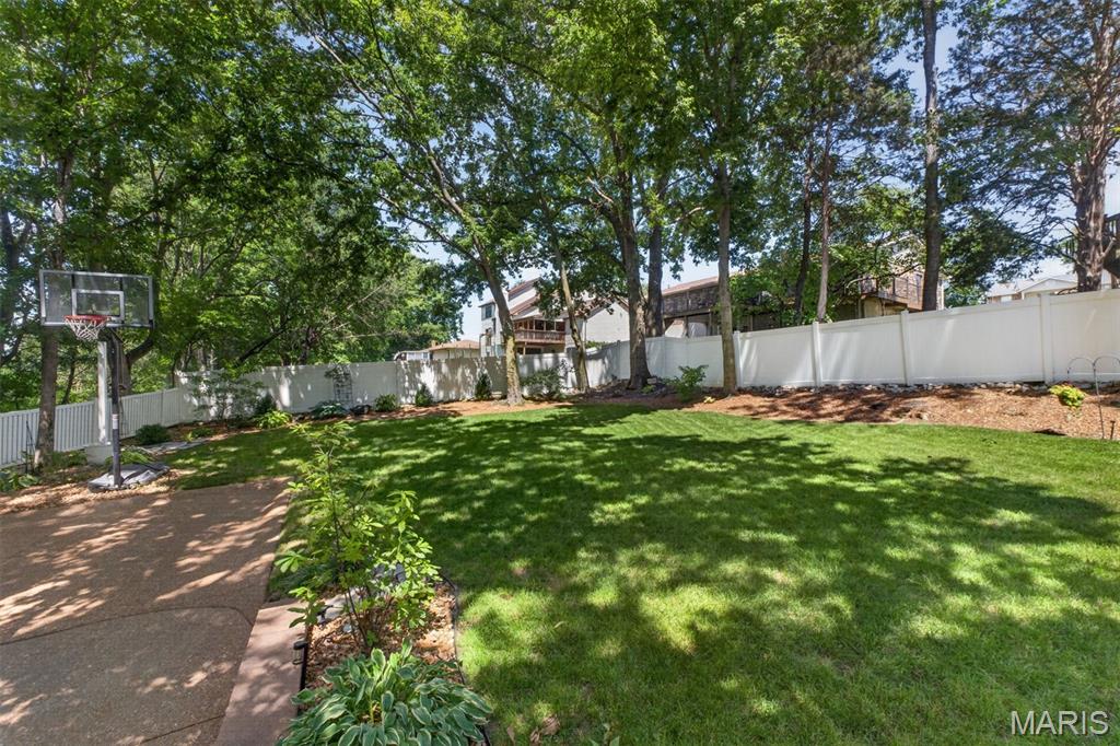 Angies Court - Residential