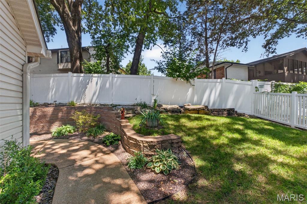 Angies Court - Residential
