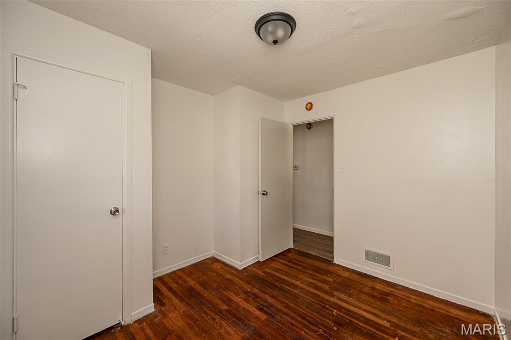 Glasgow Village Unit 11 - Residential