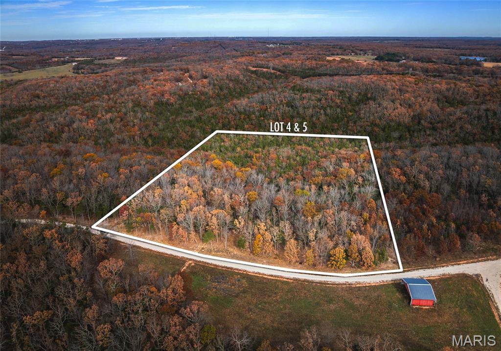 WELCOME to Rolla's newest residential development, WHISPERING OAKS. Build your own custom home on anywhere from 5-8+ acres. These large residential lots feature woods, rolling hills with a breathtaking view, as well as privacy that is still conveniently located close to town!