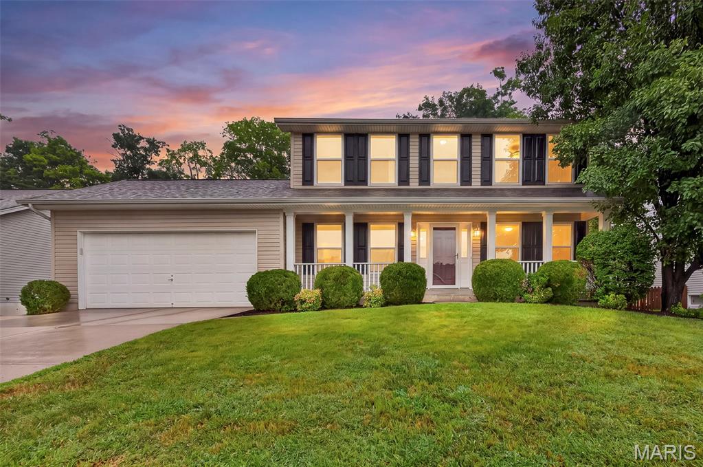 **NEW PRICE!  Move-in ready! Welcome home to this beautifully updated two-story in the desirable Country Crossing community! Dead end street-- one way in and one way out w/ access to walking trail at the end of the street!  Offering 4 bedrooms, 2.5 bathrooms, and a functional floor plan, this move-in ready home is filled with recent improvements and thoughtful living spaces.

Fresh paint and brand-new carpeting throughout!  Spacious family room with a cozy wood-burning fireplace, powder room, convenient main-floor laundry, a separate dining room, and a versatile flex space off the entry that's perfect for a home office, playroom, or sitting area.

The kitchen is designed for both everyday living and entertaining, complete with a center island, breakfast nook, and ample cabinet and counter space. Upstairs, the spacious primary suite offers a relaxing retreat with a dual vanity, soaking tub, separate shower, and generous closet space. Three additional bedrooms and a full bath provide plenty of room for family and guests.

Step outside to enjoy the brand-new oversized patio overlooking a peaceful tree line, creating the perfect backdrop for morning coffee, evening relaxation, or entertaining friends.

Major updates include a **newer roof and siding, new furnace, new AC, fresh interior paint, and new carpeting**, giving buyers peace of mind for years to come. With its ideal combination of updates, space, and a private backyard setting, this exceptional home is ready for its next owners!!