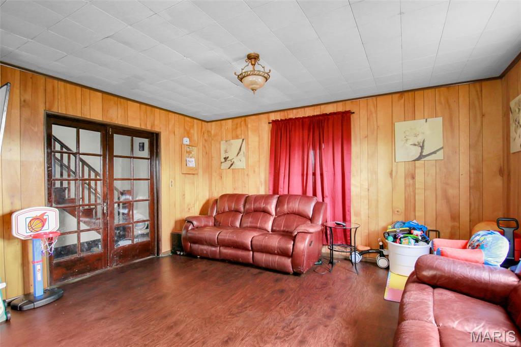 Not in Subdivision - Residential