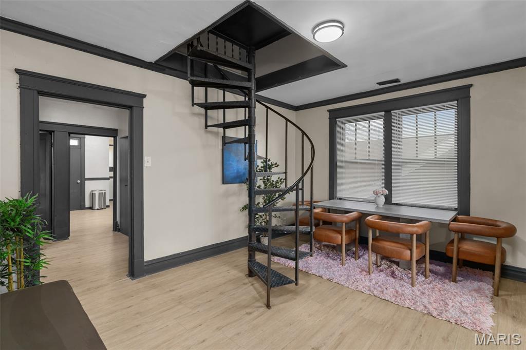 Helderles Add - Residential Income