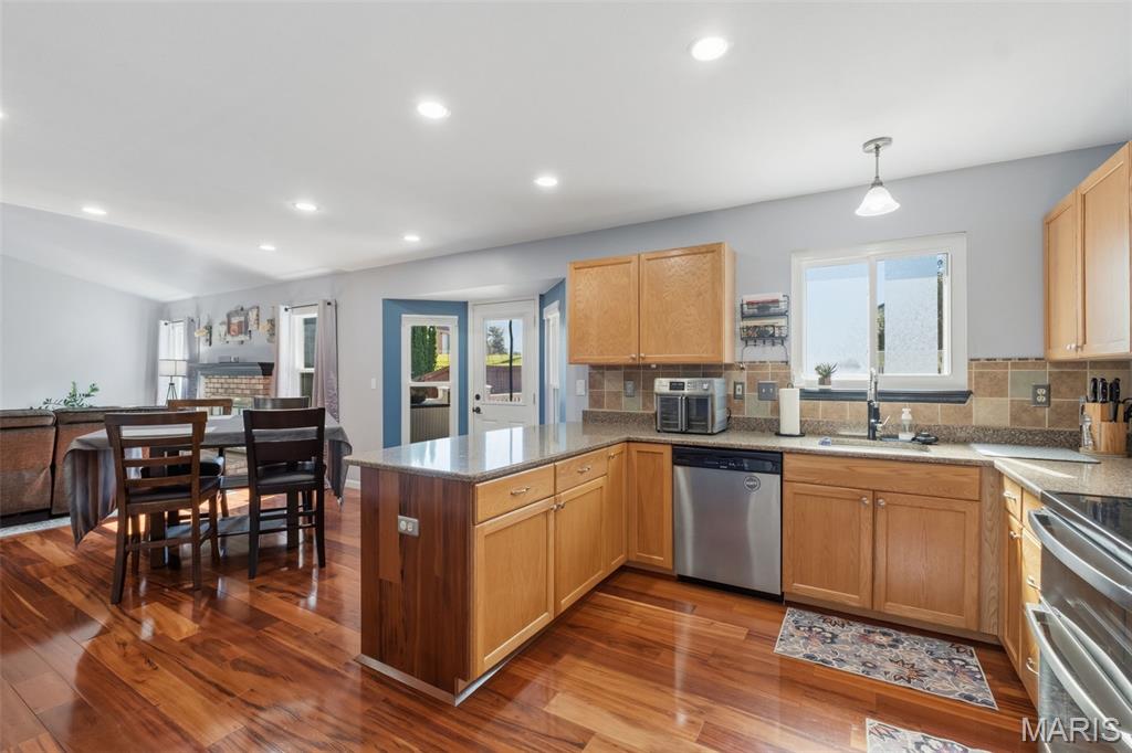 Winding Oaks - Residential