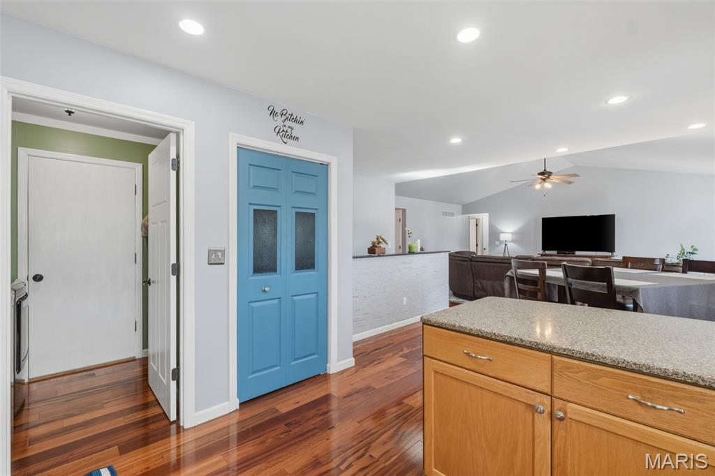 Winding Oaks - Residential
