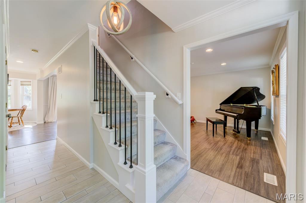 Round Hill 2 - Residential