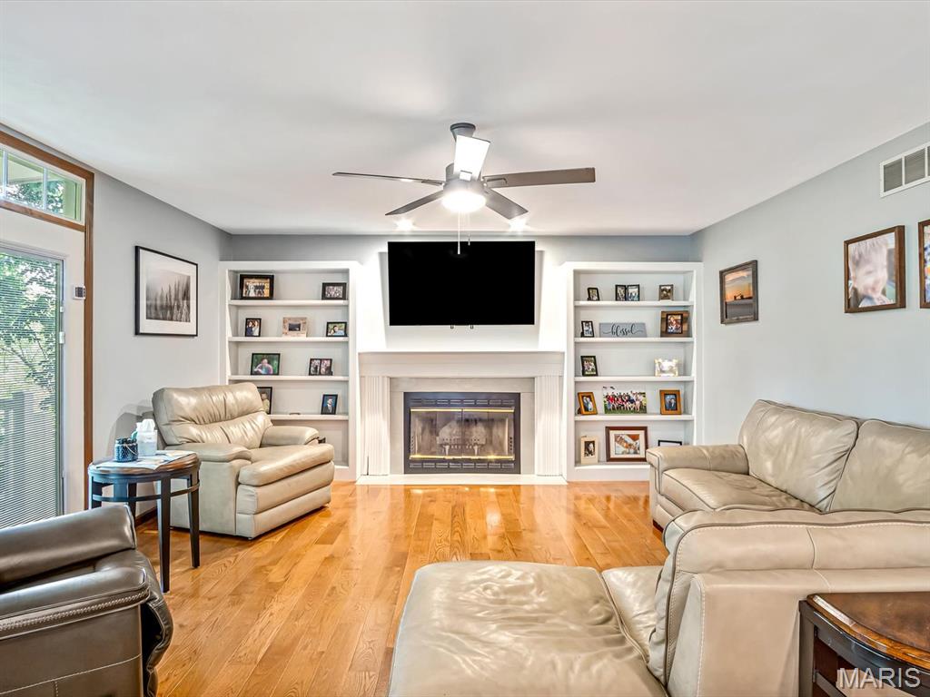 Parkwood Estates 1st Add - Residential