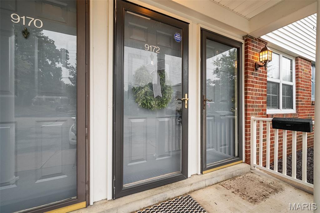 Brentwood Forest Condo Ph Eight - Residential