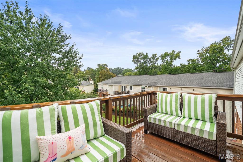 Brentwood Forest Condo Ph Eight - Residential