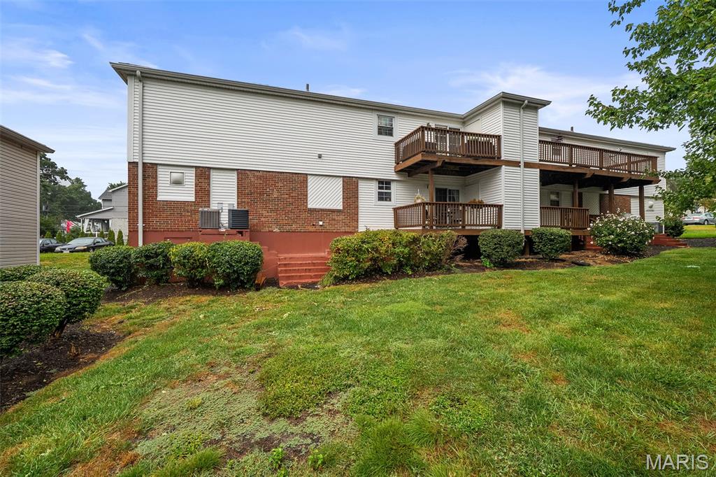 Brentwood Forest Condo Ph Eight - Residential