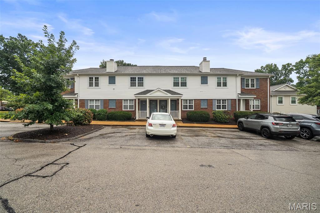 Brentwood Forest Condo Ph Eight - Residential