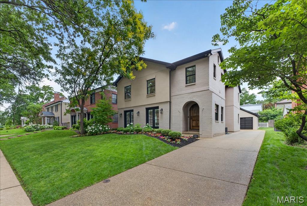 Clayton Gardens - Residential