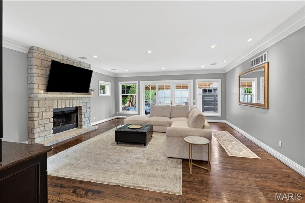 Clayton Gardens - Residential