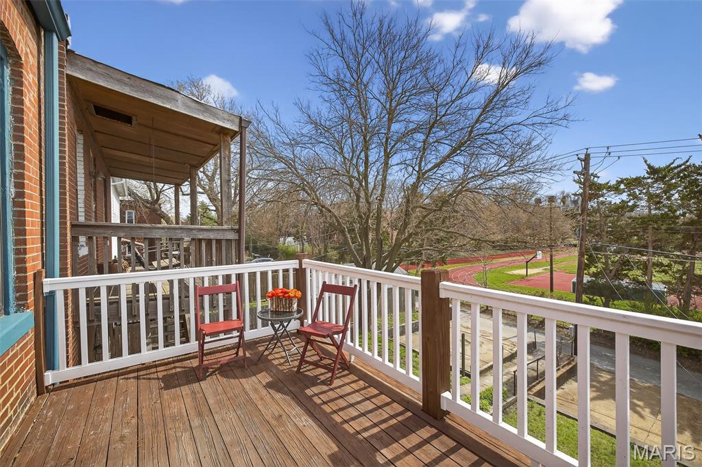 Botanical Place Condo - Residential Income