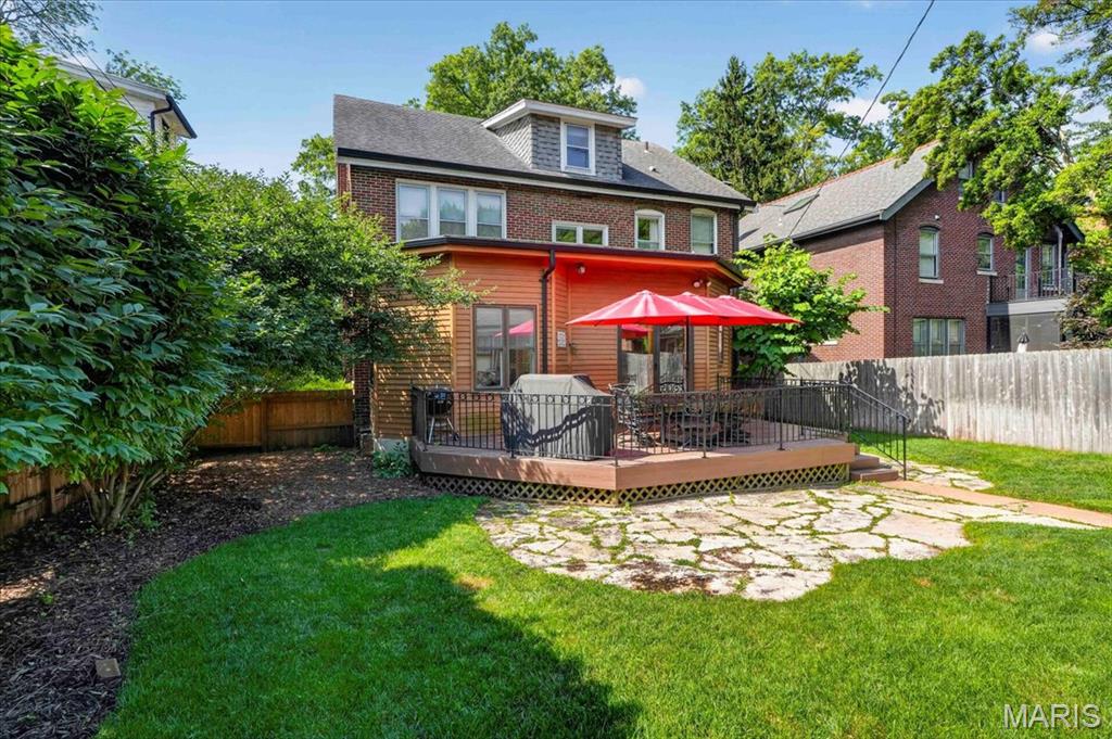 Ames Place - Residential