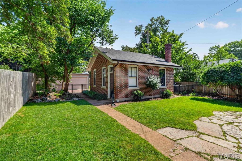 Ames Place - Residential