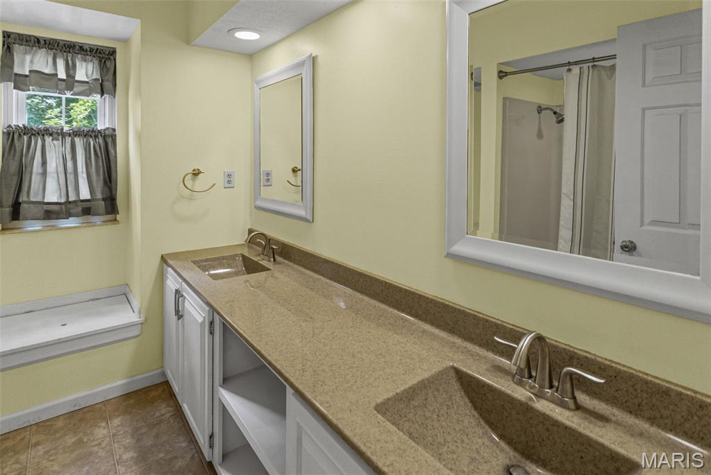 Glazebrook Heights 1st Add - Residential
