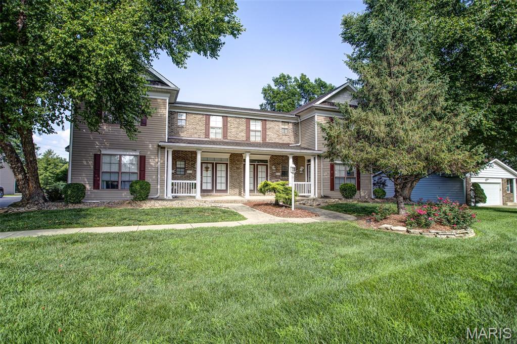 Welcome home to this beautiful, maintenance-free ground-level condo in the desirable River Aire South subdivision! Offering 2 spacious bedrooms, 1.5 bathrooms, and a 2-car garage, this home features an open floor plan that's perfect for both everyday living and entertaining. The eat-in kitchen provides plenty of space for casual dining, while the convenient upstairs laundry—located on the same level as the bedrooms—makes daily living a breeze. Enjoy the peaceful setting of this quiet community with all the benefits of low-maintenance living. Schedule your private showing today!