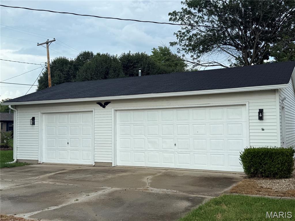 LIETZES SUBDIVISION - Residential Lease