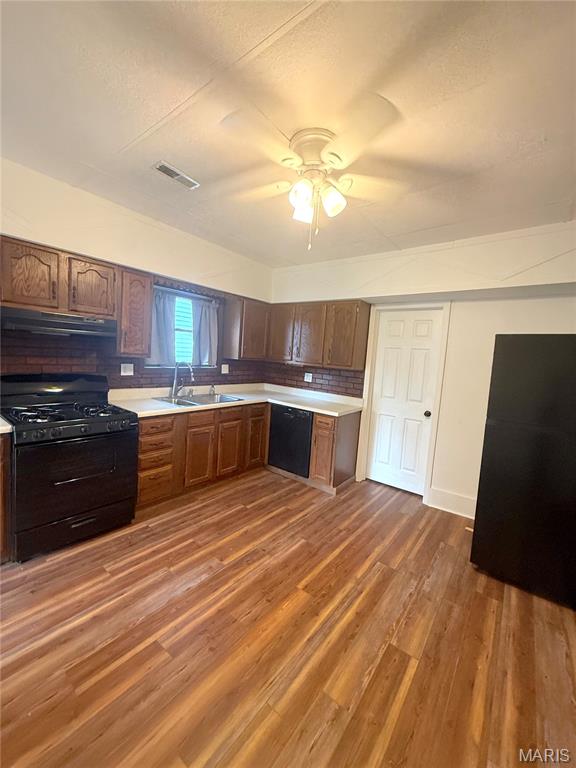 LIETZES SUBDIVISION - Residential Lease