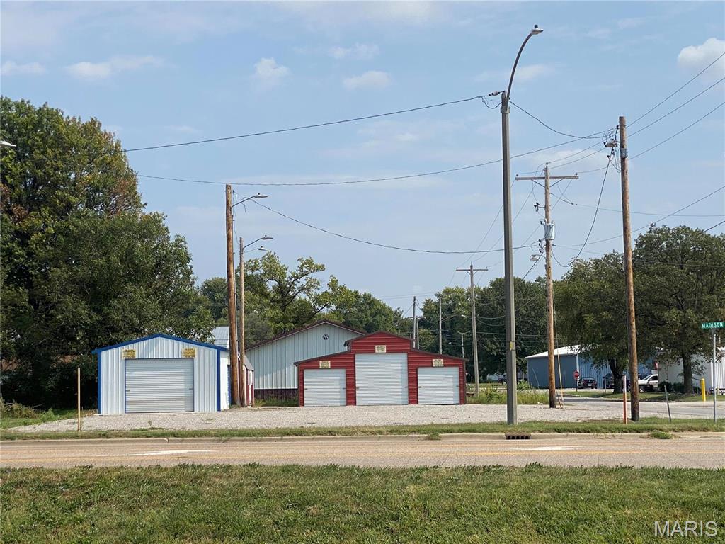 Sargents - Commercial Sale