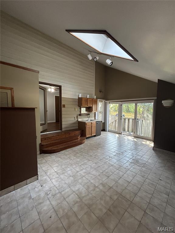 FORUM LAKES - Residential