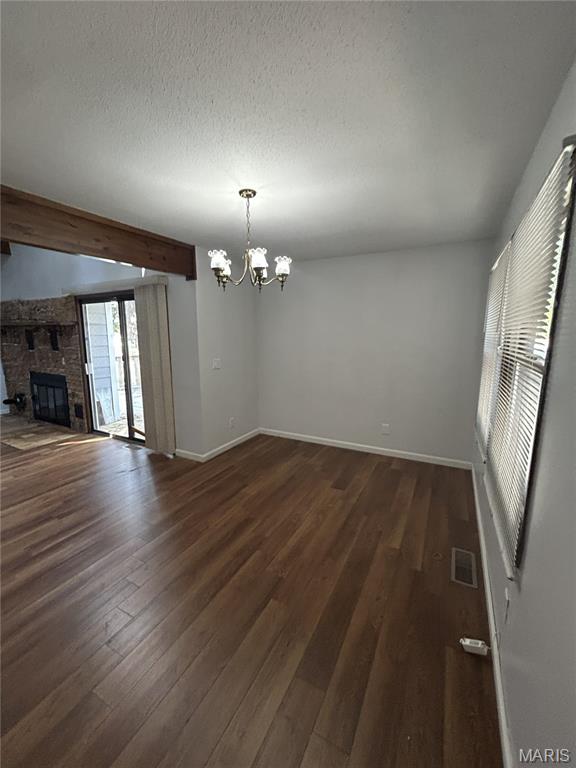 FORUM LAKES - Residential
