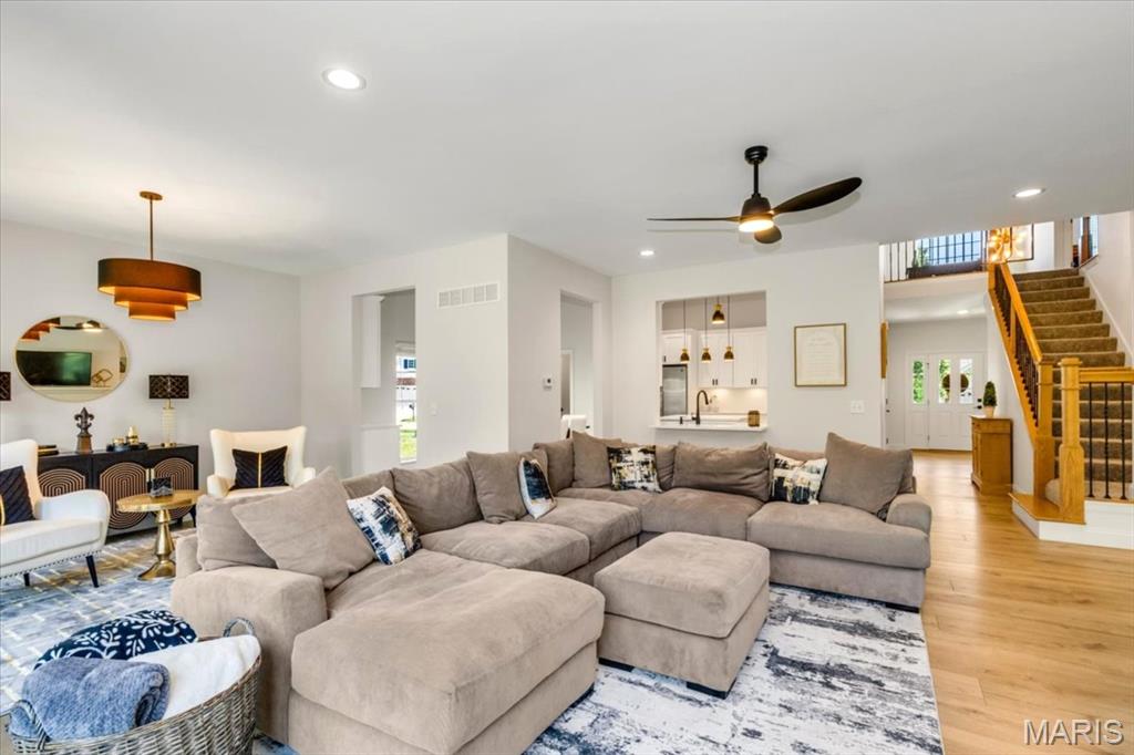 Bluffs One The - Residential