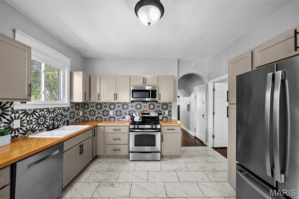 Affton Heights - Residential