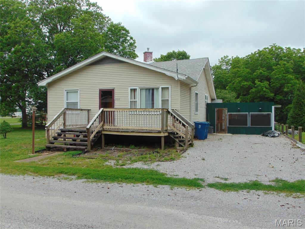 If you are considering owning your own home this is a great opportunity. This is a two bedroom and one bathroom home with a partial unfinished basement, above ground pool with decking and fence on three lots. Call for your showing today!