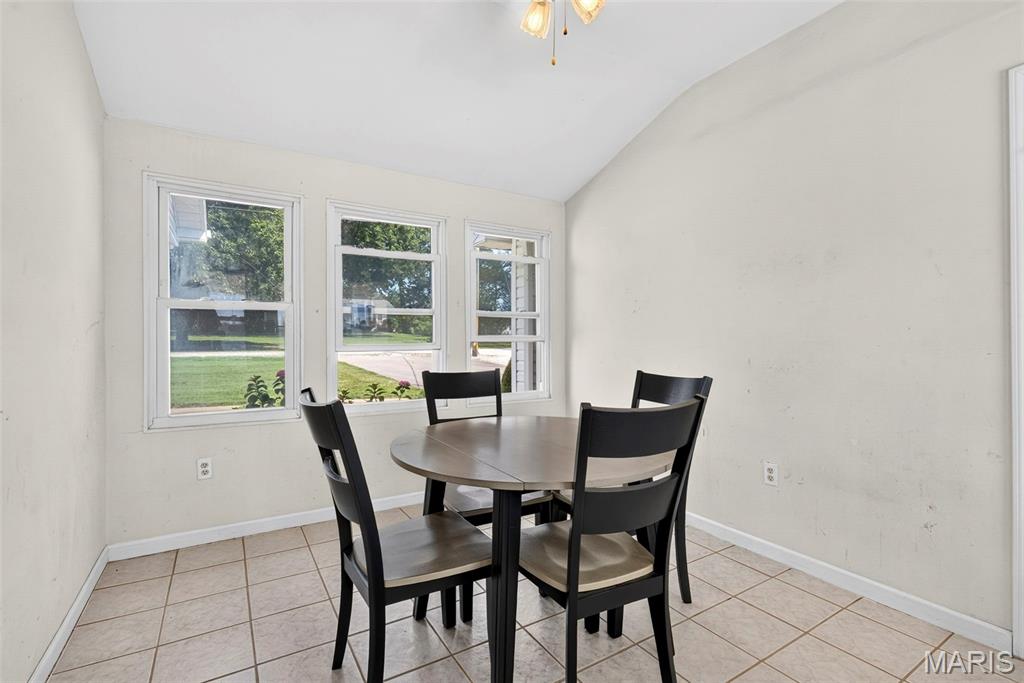 Bates - Commercial Lease