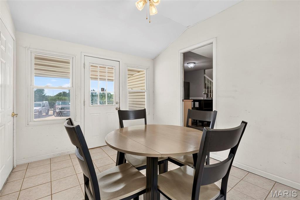 Bates - Commercial Lease