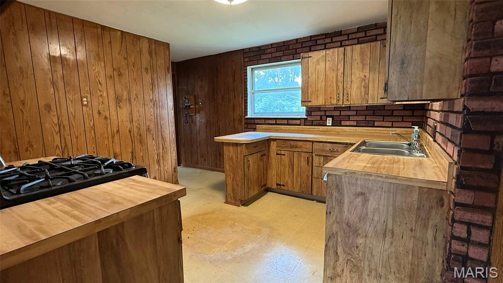 Fieldcrest - Residential